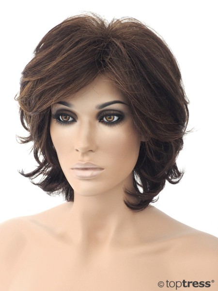 Perücke Dalia Thermosilk braun mit leichten, helleren Strähnen